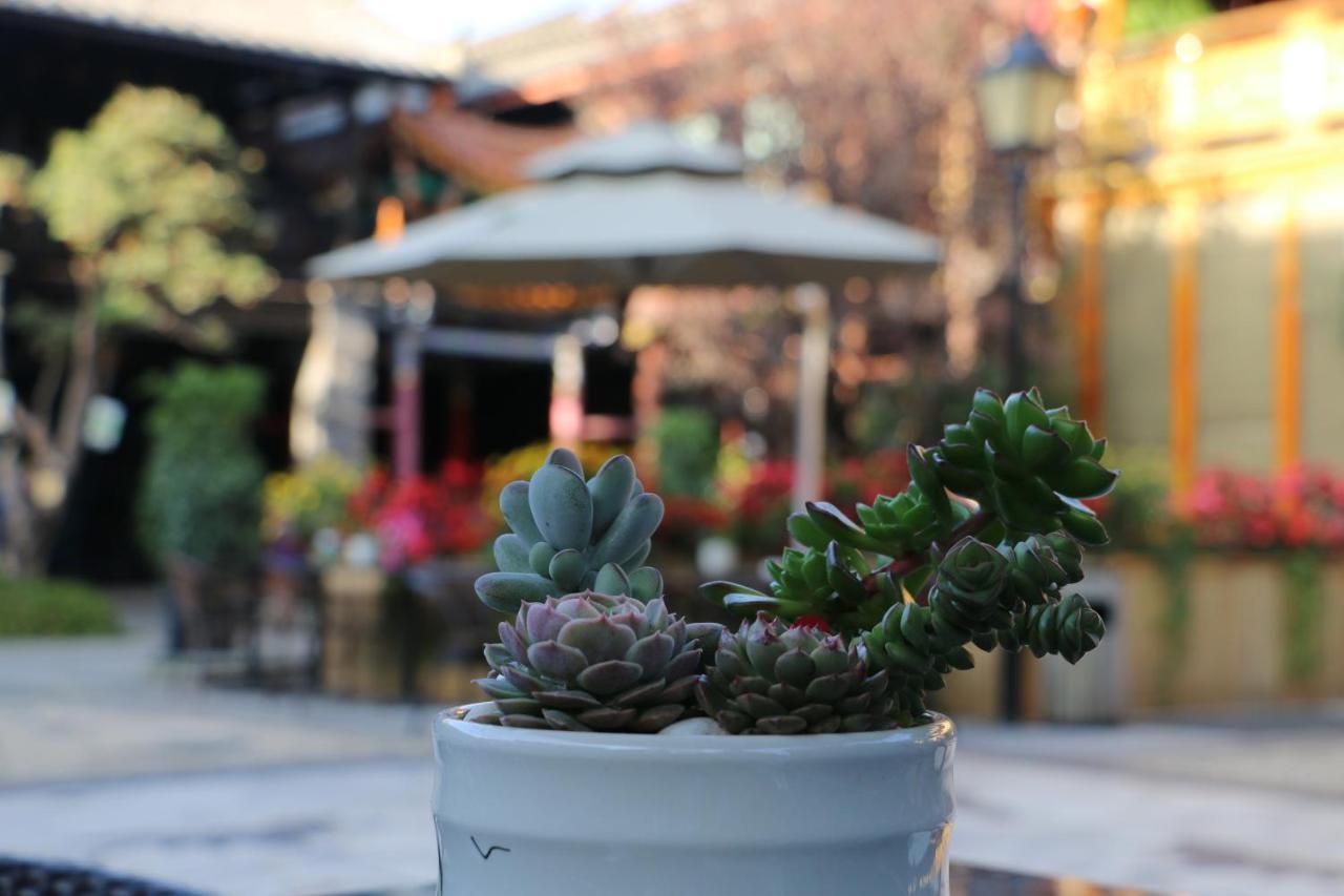 Doof Resort Hotel Lijiang  Exterior foto