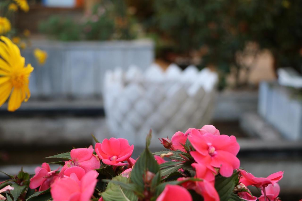 Doof Resort Hotel Lijiang  Exterior foto